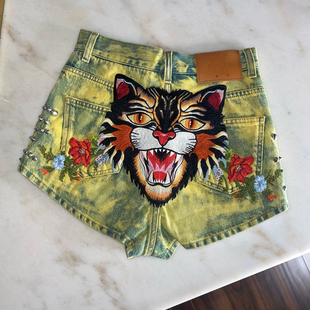 Gucci Washed Studded And Tiger Embroidered Denim Shorts in Green/Yellow - Picture 6 of 13